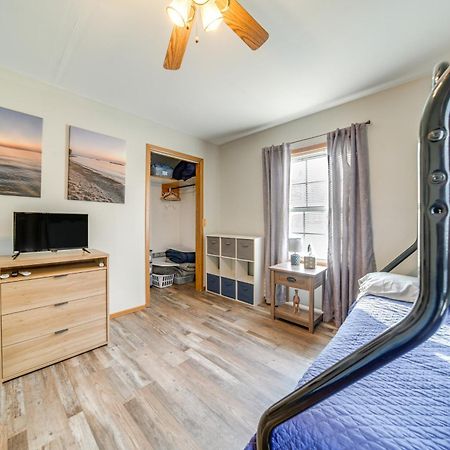 Family-Friendly Hideaway Near Presque Isle! Villa Erie Eksteriør billede