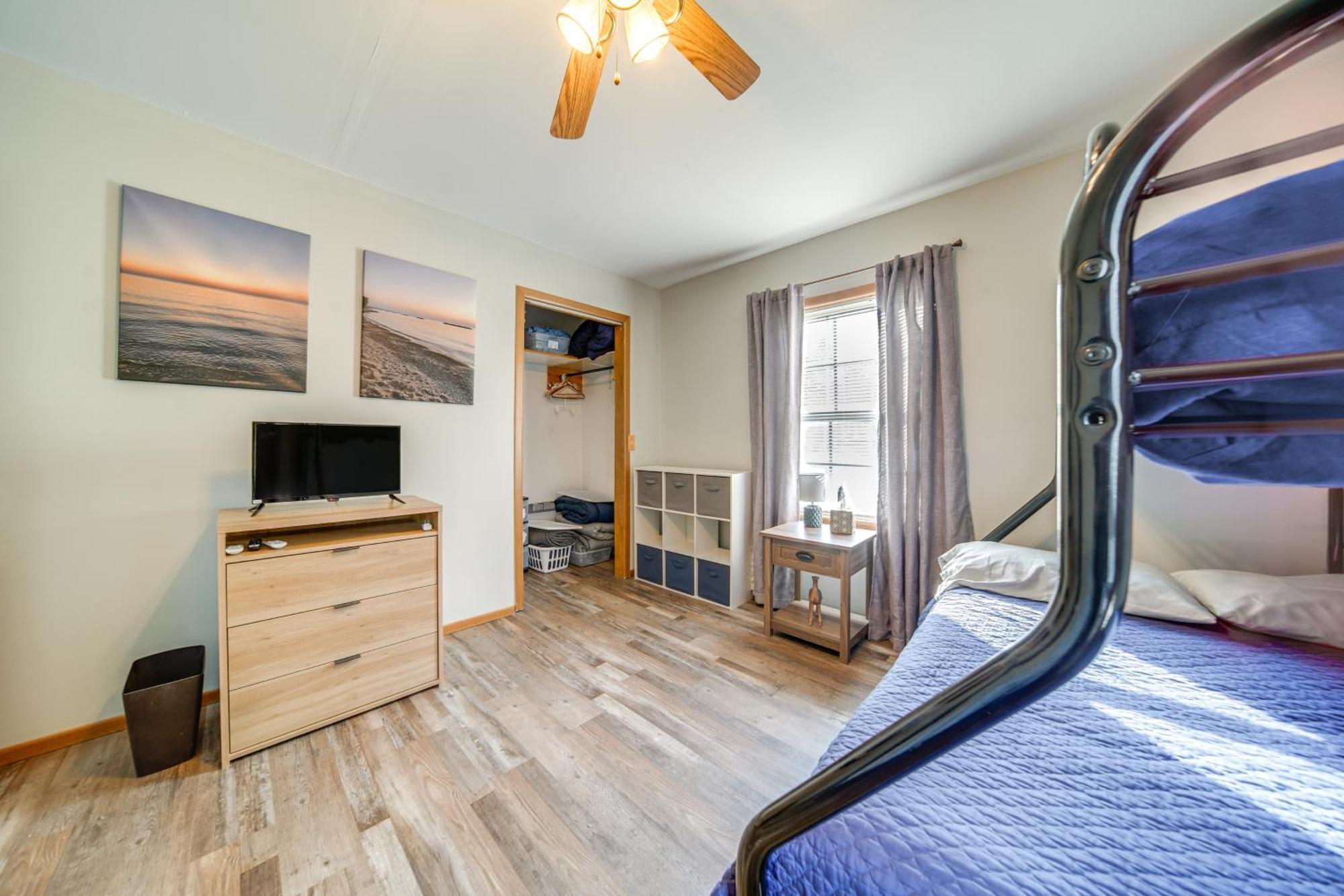 Family-Friendly Hideaway Near Presque Isle! Villa Erie Eksteriør billede